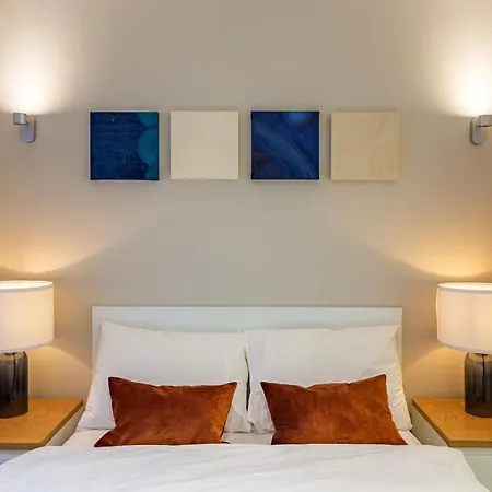 Apartment Mesmerizing Flat With Bosphorus View In Beyoglu